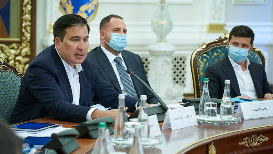 Политические итоги недели: переговоры в рамках нормандского формата, громкие заявления саакашвили и анонс повышения минимальной зарплаты